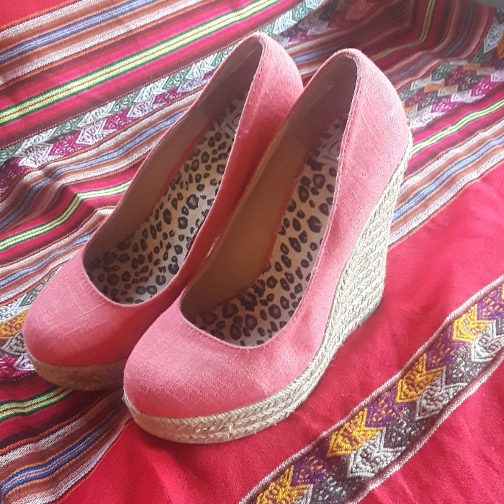 Shoes wedges